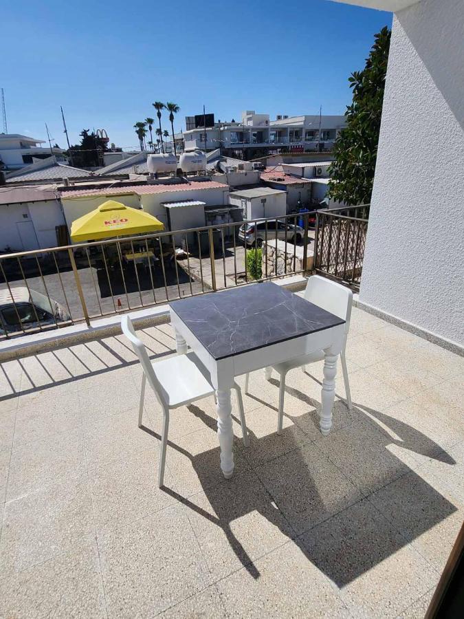 Adamandri Lodge - Prime Location Ayia Napa Bagian luar foto